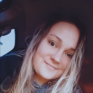 Meet your Posher, Marisa